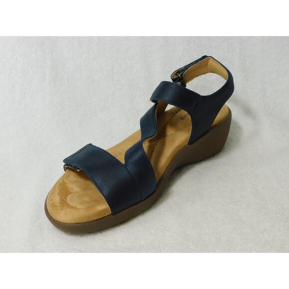 W648 Easy Spirit Navy Kimberly Women's Sandals Size 7.5 M - Picture 2 of 5